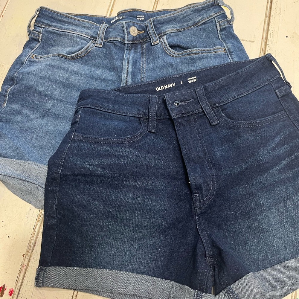 Old Navy Women's Jean Shorts - Medium and Dark Blue